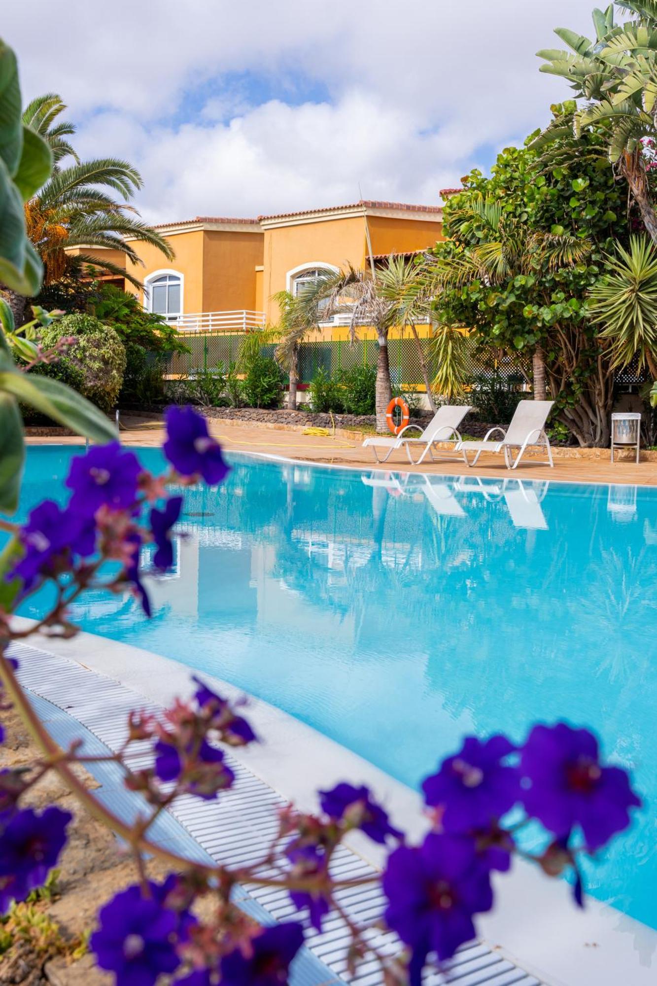 Villas Y Apartamentos El Sultan Corralejo Eksteriør bilde