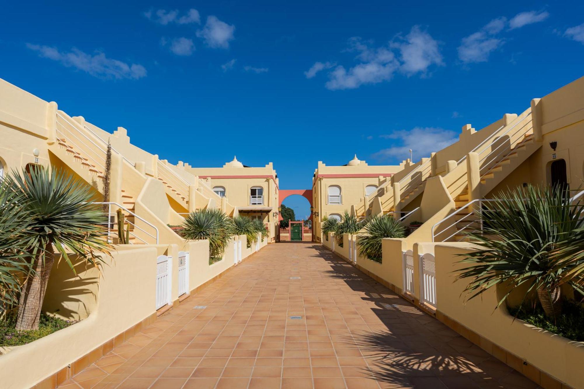 Villas Y Apartamentos El Sultan Corralejo Eksteriør bilde